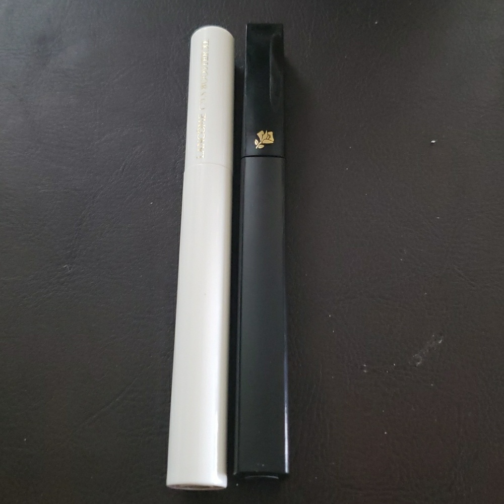 Mascara and primer